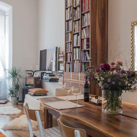 Spacious Old Town Luxury Apartment Linz Eksteriør billede