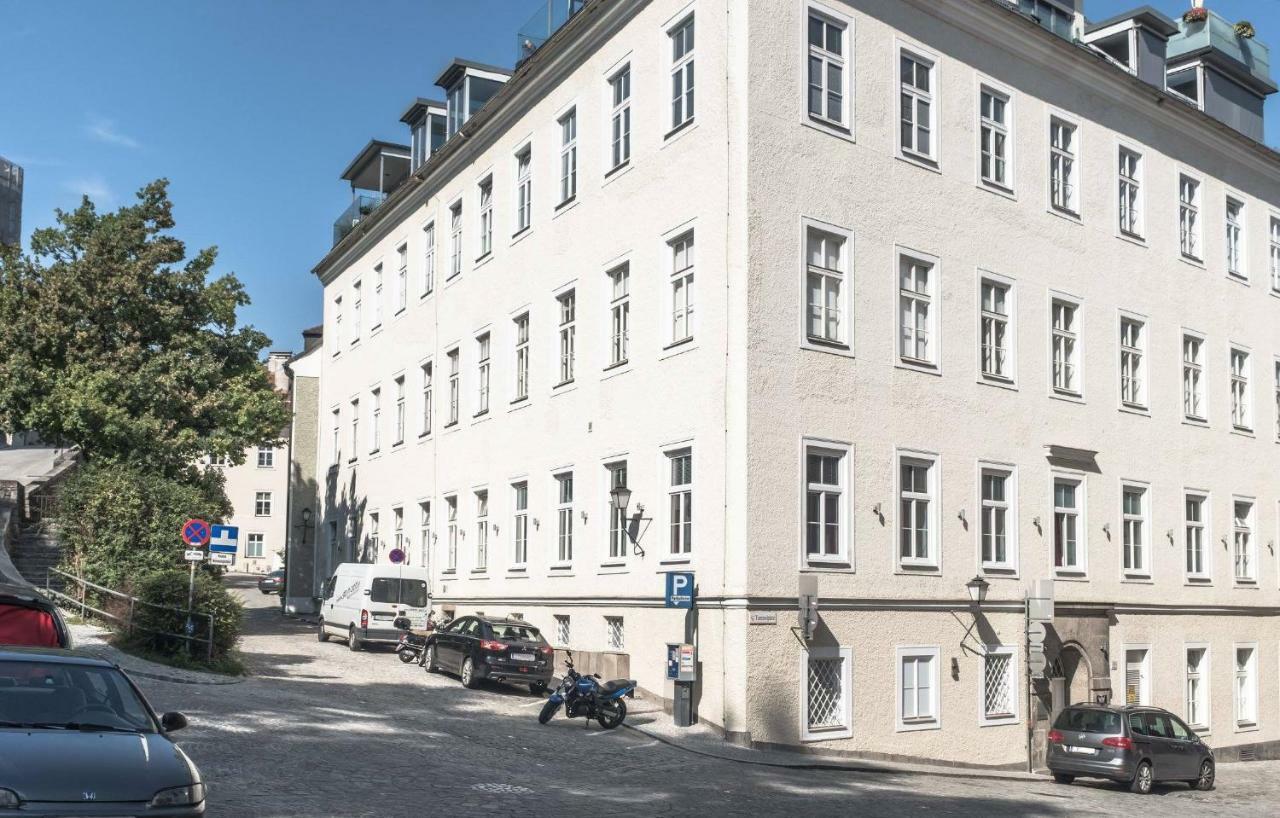 Spacious Old Town Luxury Apartment Linz Eksteriør billede
